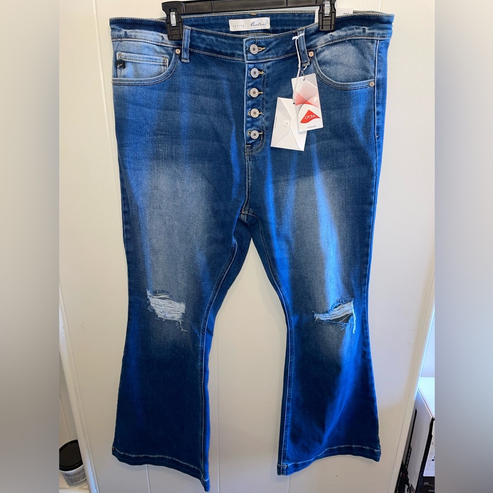 KanCan Open knee flares